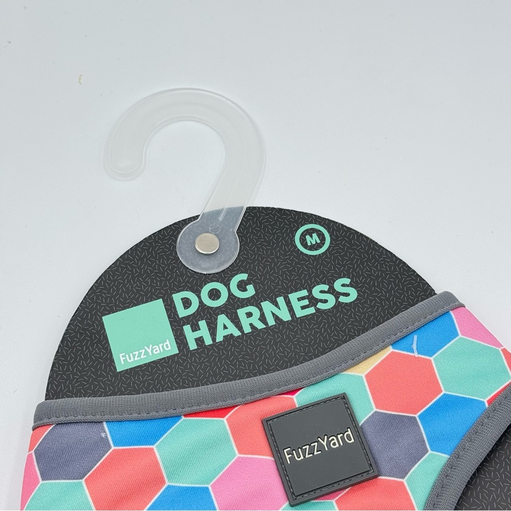 Fuzz Yard Grey Colorful Hexagon Print Adjustable Harness Dog’s Size Medium - Picture 2 of 5